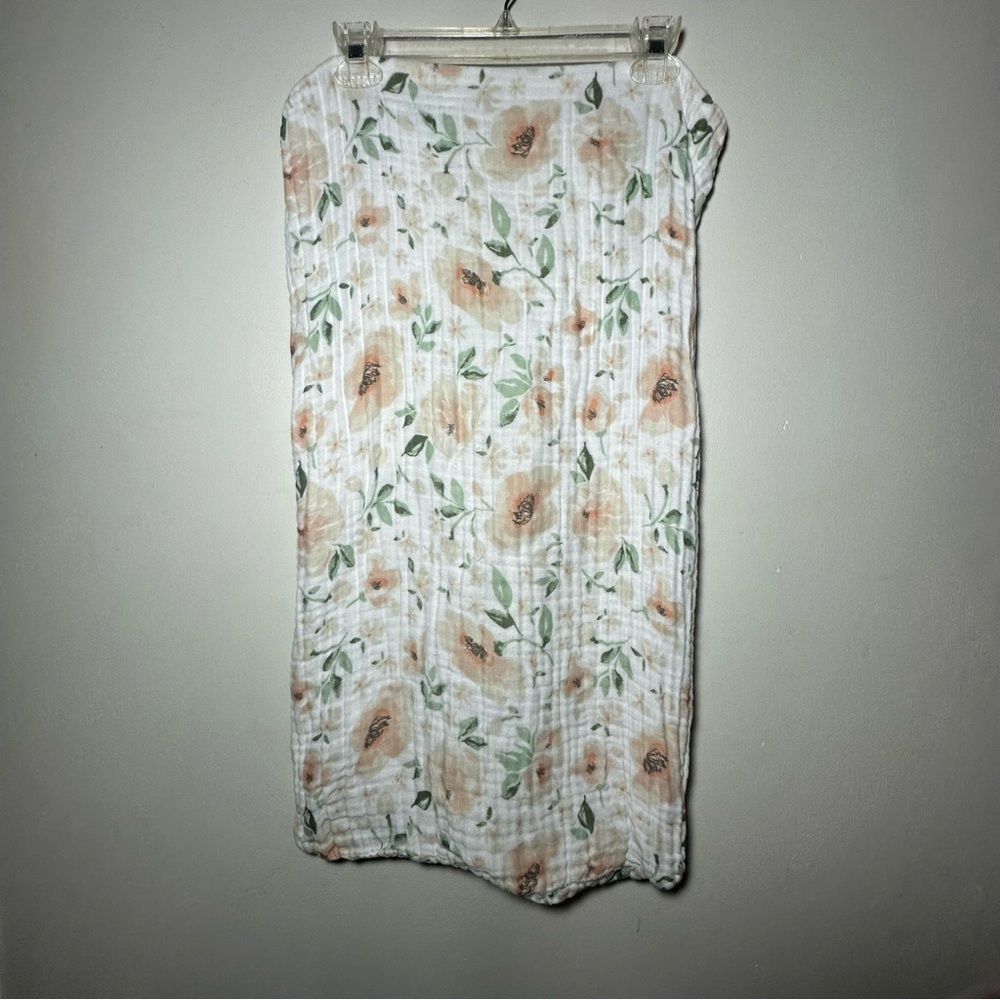 Pottery Barn Kids Meredith Floral Organic Muslin Changing Pad Cover